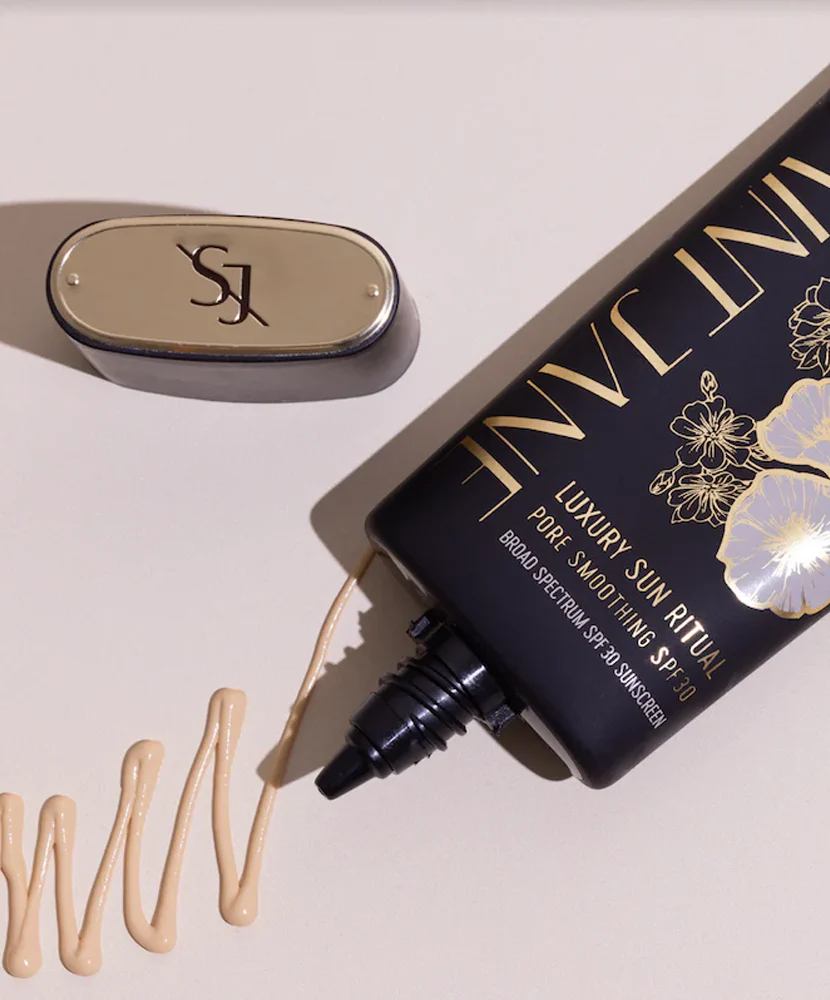 Luxury Sun Ritual Pore Smoothing SPF 30 Sunscreen - Image 3
